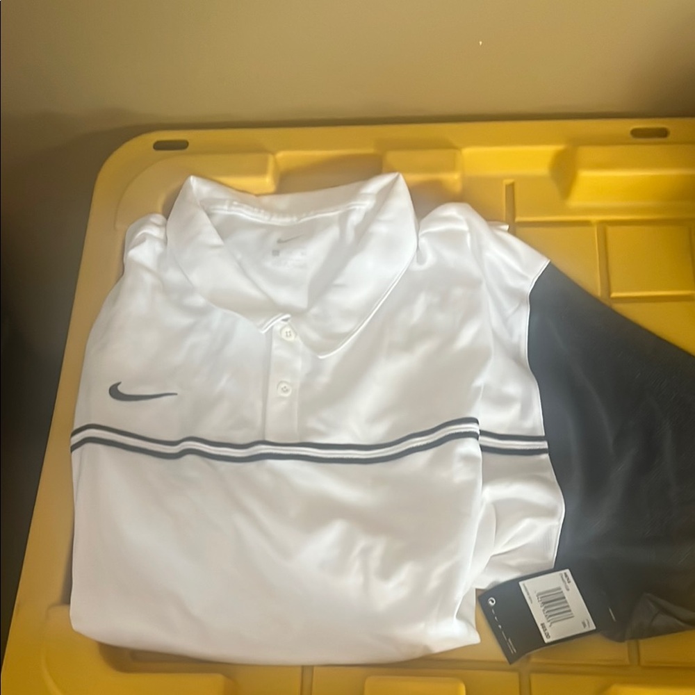 Brand new Nike Men's White Polo Shirt